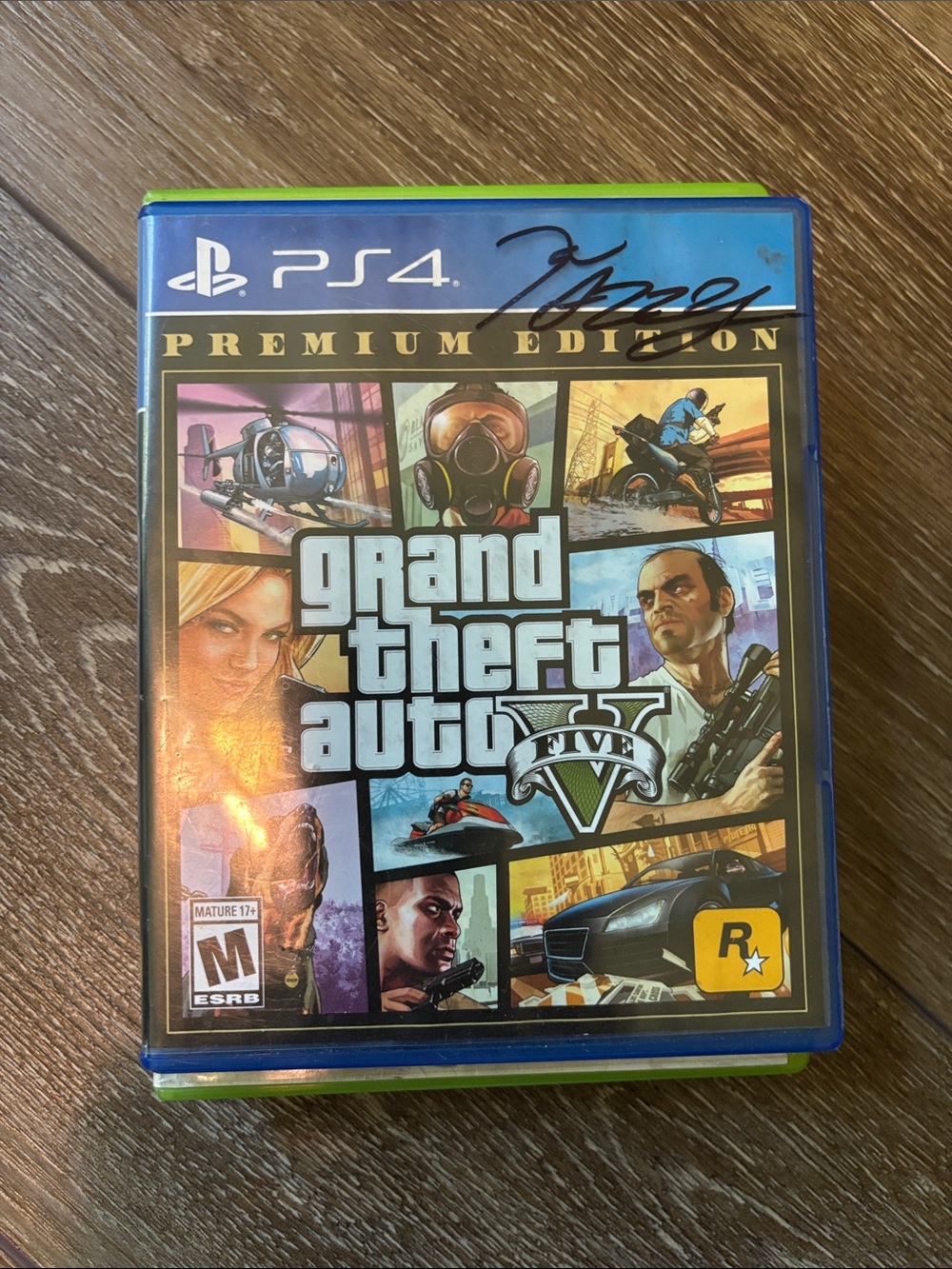 Sony PS4 Grand Theft Auto V Premium Edition - Blue Case